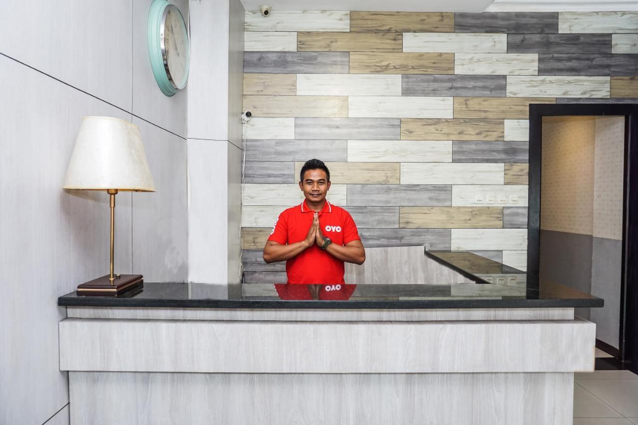 Oyo 119 Belvena Hotel Jakarta Kültér fotó